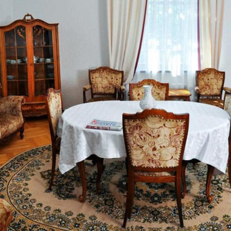 Гостиная 2 местного 2 комнатного Стандарта Коттедж 4 в санатории Кругозор. Кисловодск