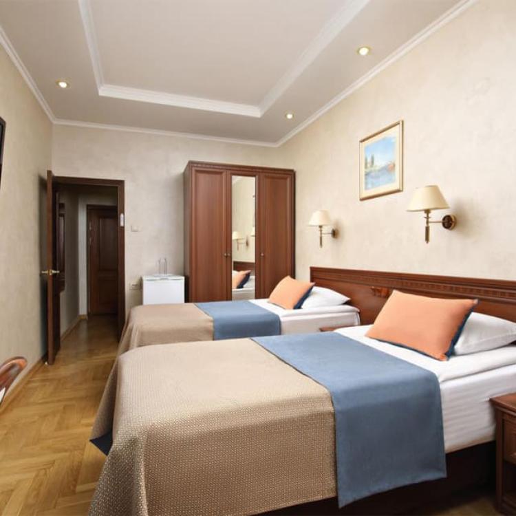 2 местный 1 комнатный Стандарт, Главный корпус санатория Кругозор в Кисловодске